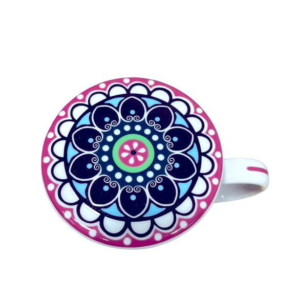 Vera Bradley x Barnes & Noble Cupcakes Pink Mug w Lid NIB Floral Gift - Picture 3 of 10